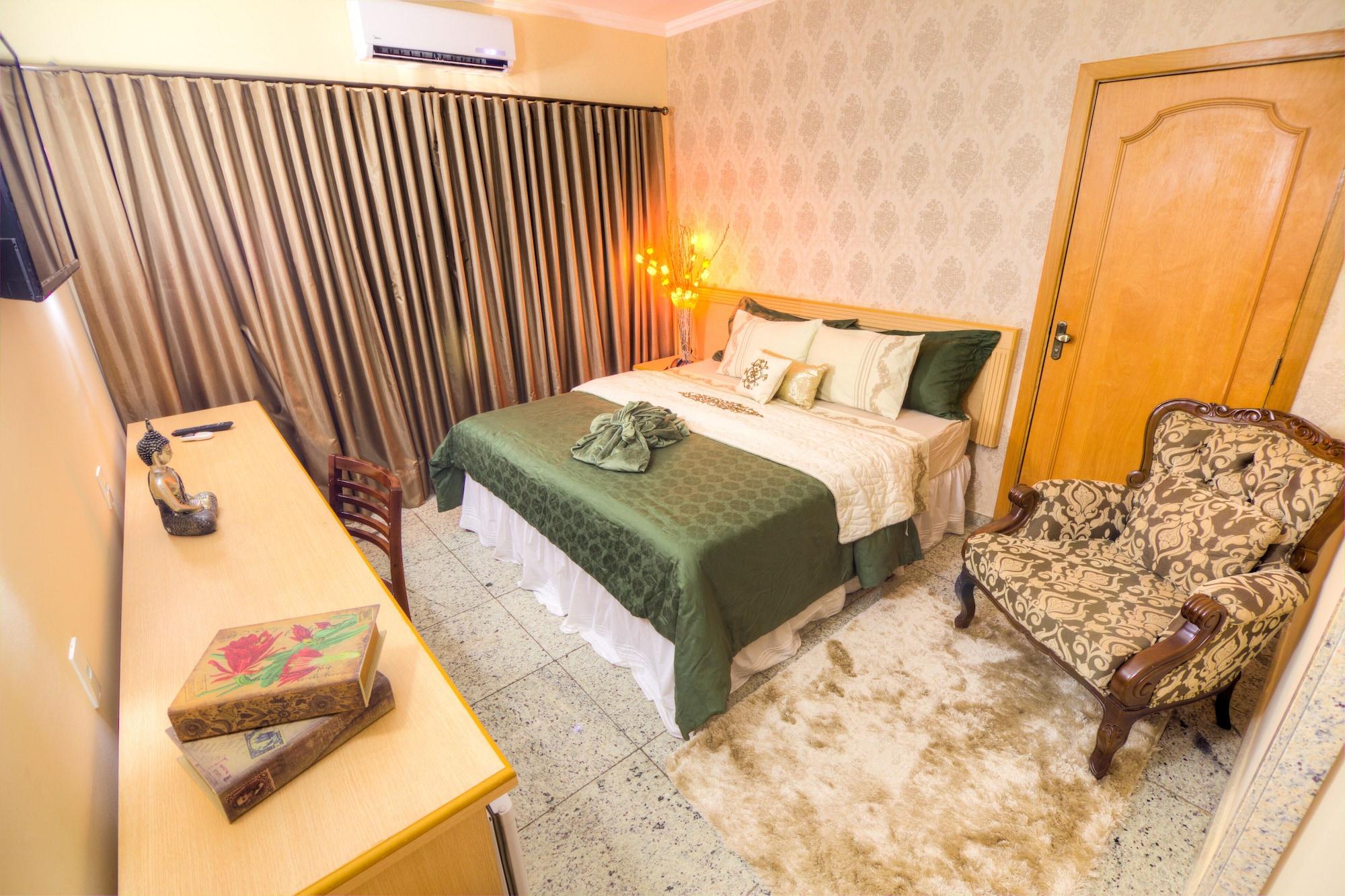 Hotel Golden Park Uberaba By Nacional Inn ภายนอก รูปภาพ