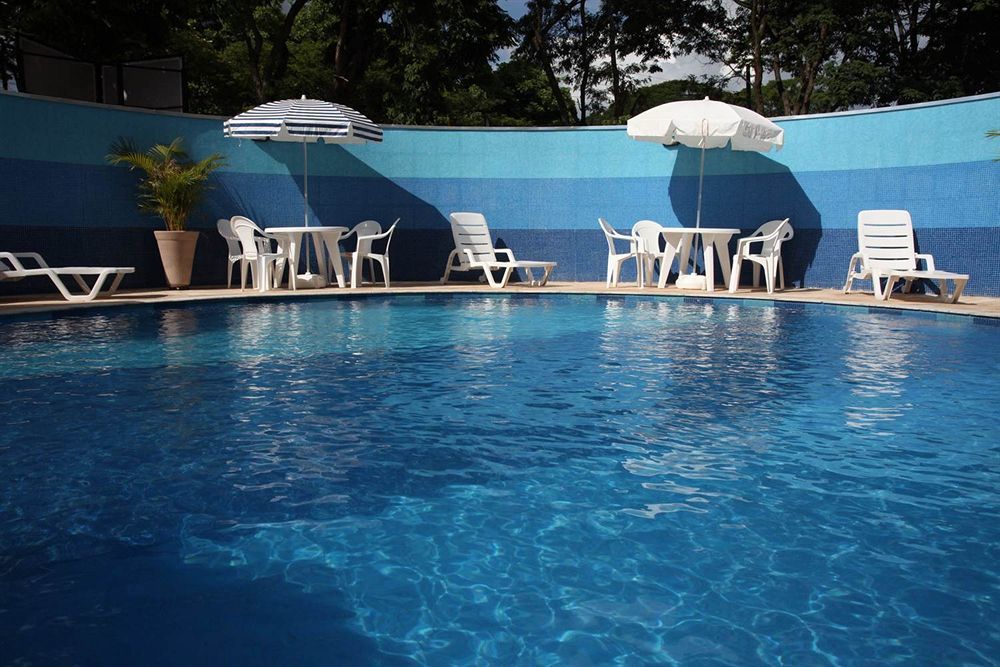Hotel Golden Park Uberaba By Nacional Inn ภายนอก รูปภาพ